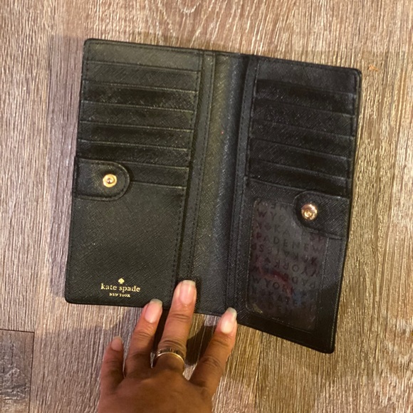 Kate Spade Wallet - Picture 5 of 5